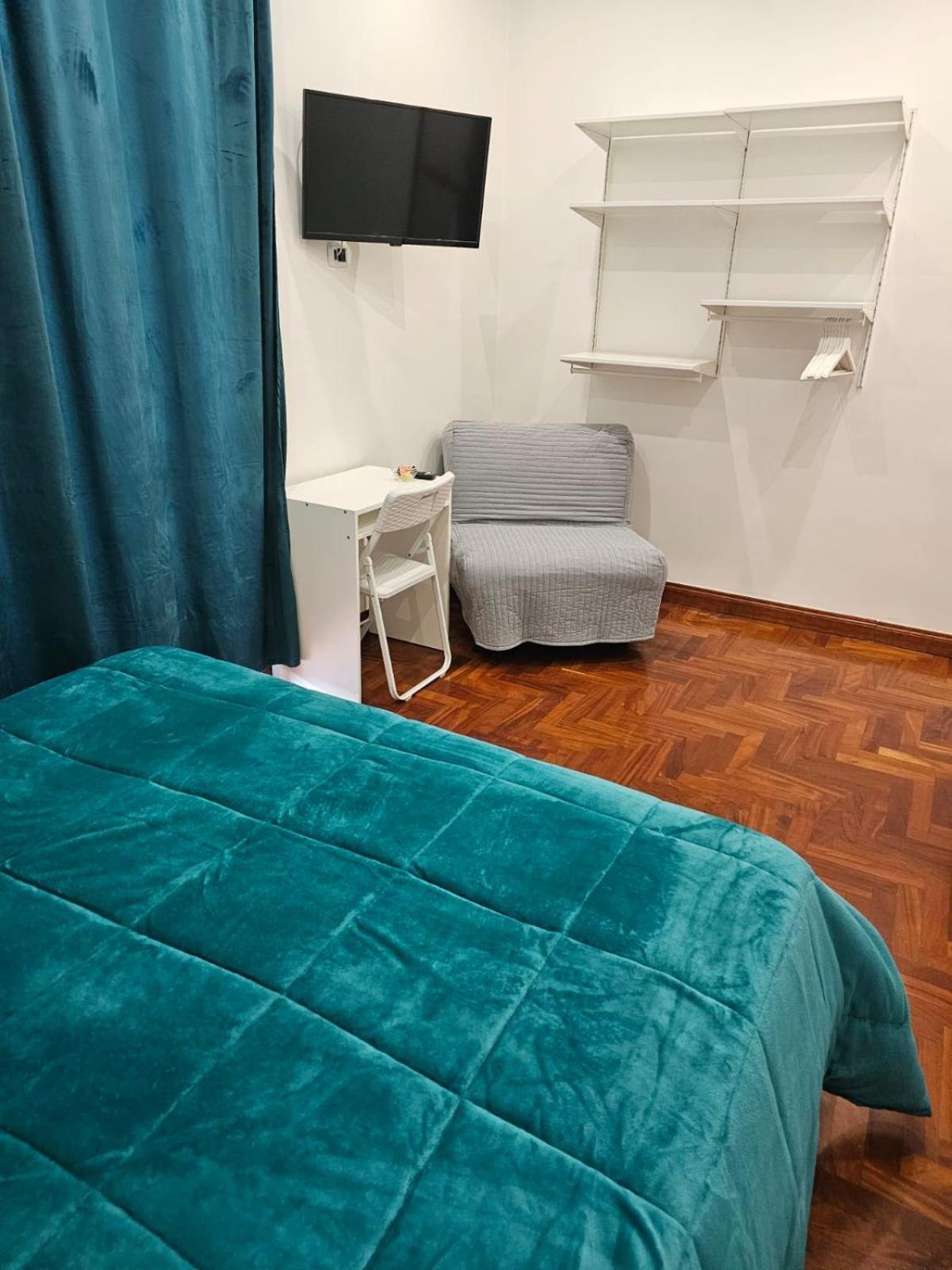 B&B Terronia Napoli Bagian luar foto
