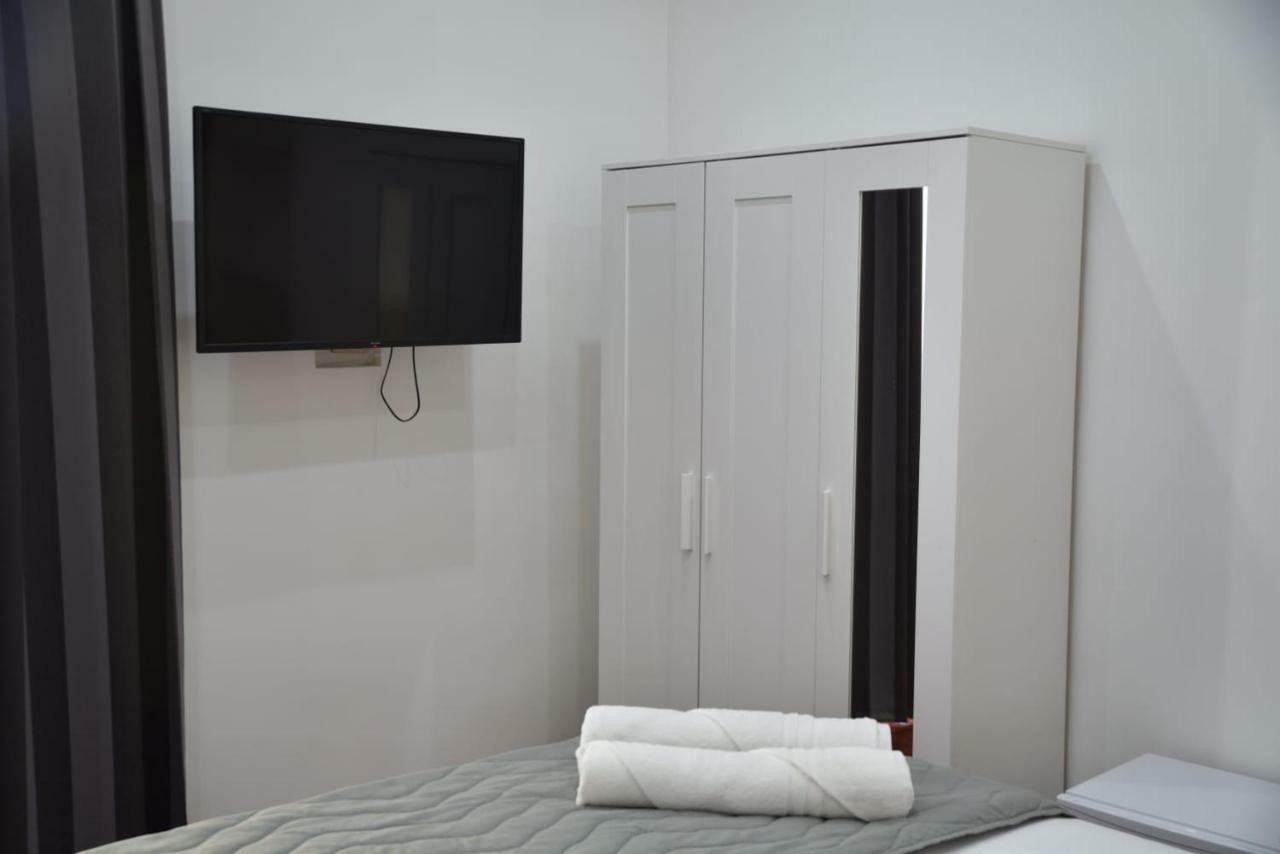 B&B Terronia Napoli Bagian luar foto